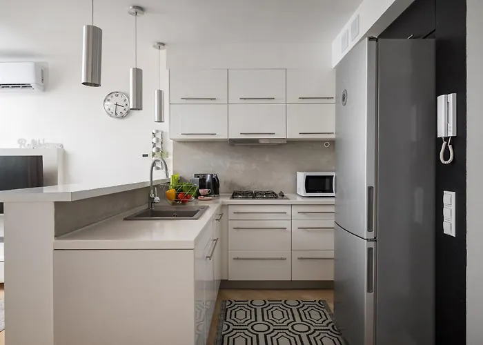 Apartman Air-conditioned Premium Loft Skyline Only 900 M To Station *