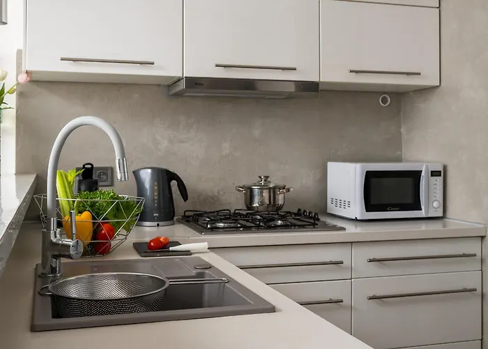 Air-conditioned Premium Loft Skyline Only 900 M To Station Apartman Varsó