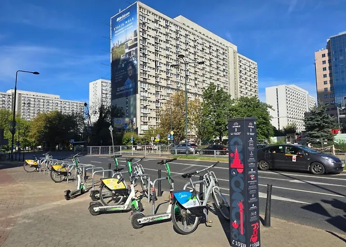 Air-conditioned Premium Loft Skyline Only 900 M To Station